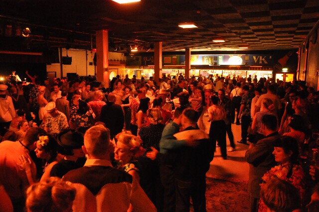 min 2009 11 22 riot 518